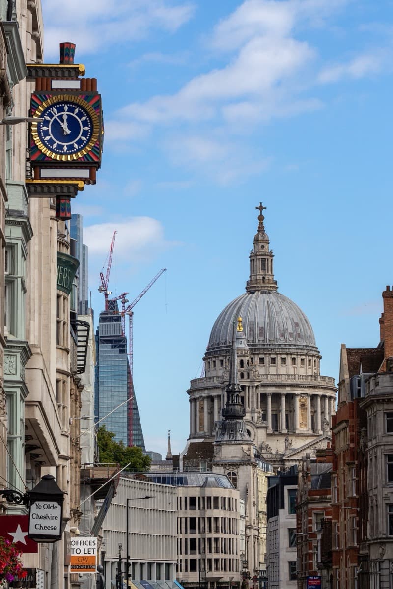 Fleet Street running east towards the dome of St Paul's Cathedral
