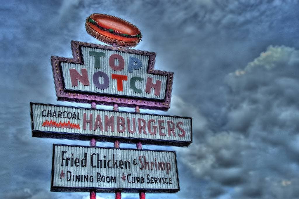 Top Notch sign: charcoal hamburgers, fried chicken and shrimp, dining room, curb service