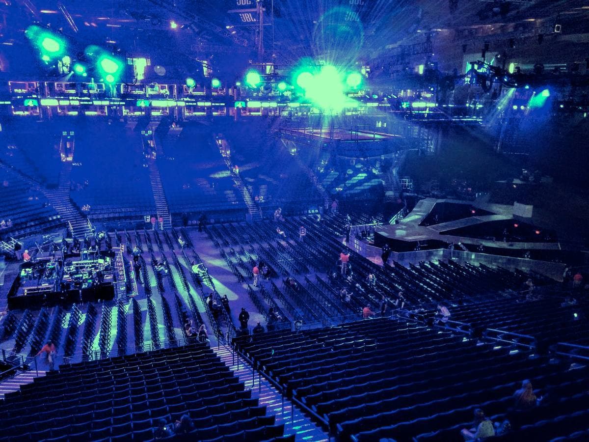 The round glass-fronted Oakland Arena