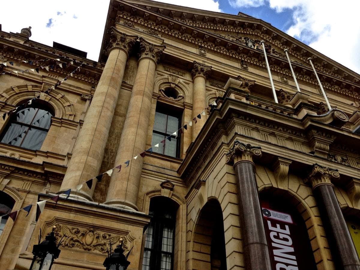 An Edwardian city hall in honey-coloured stone on Darling Street