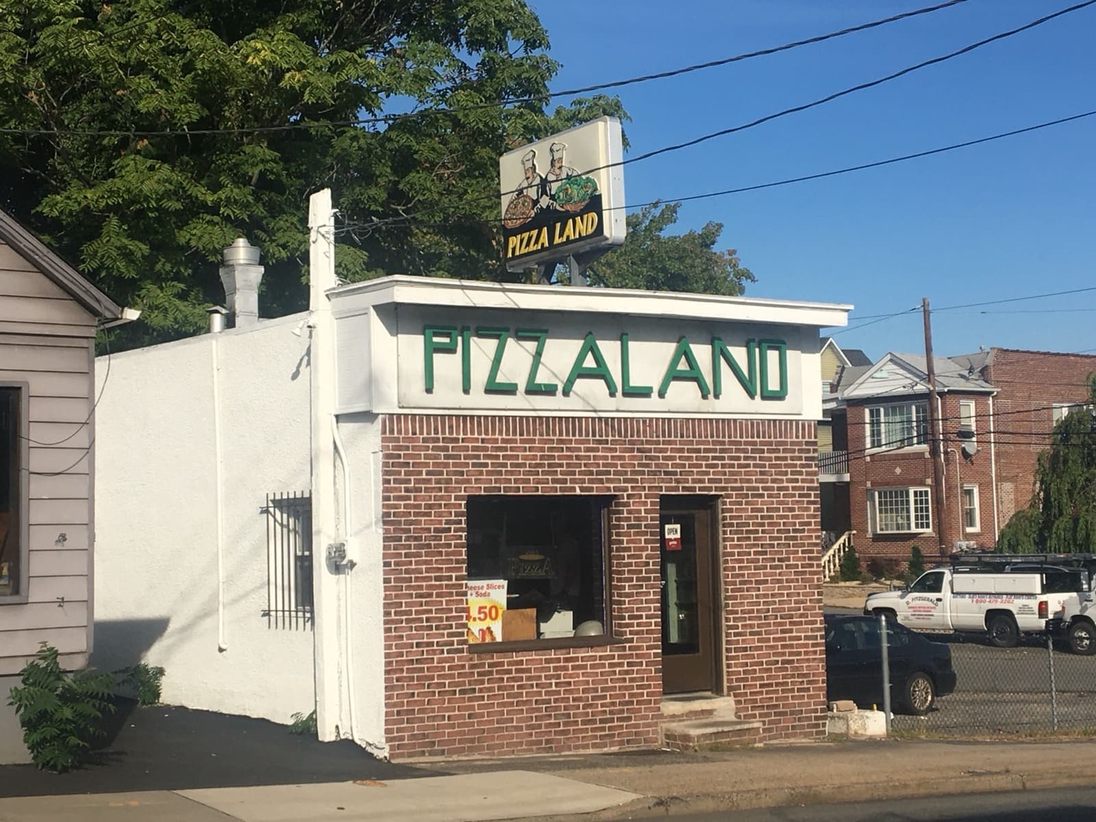 Pizza Land’s building and sign beside the Belleville Turnpike