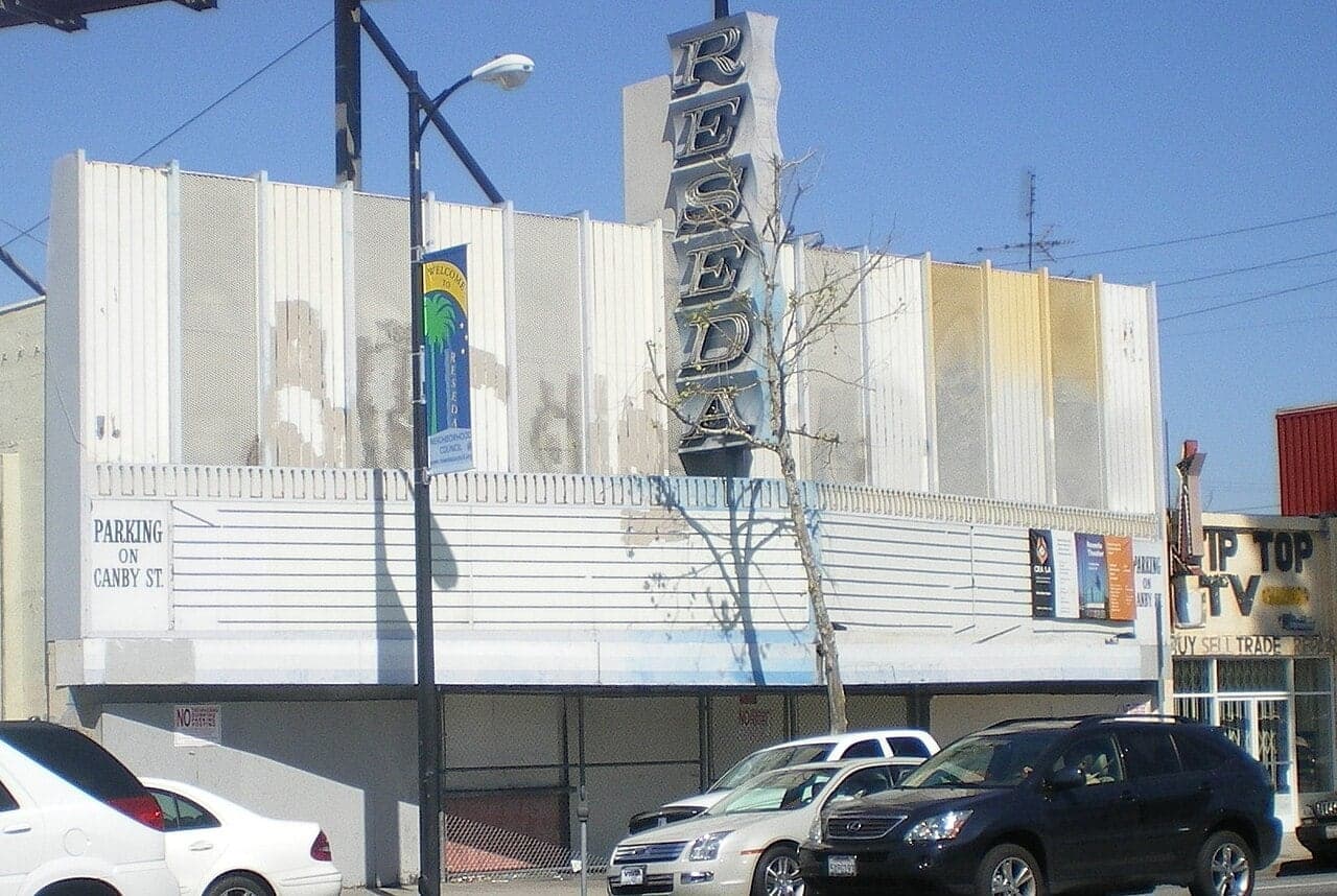 Reseda Theatre — location photograph