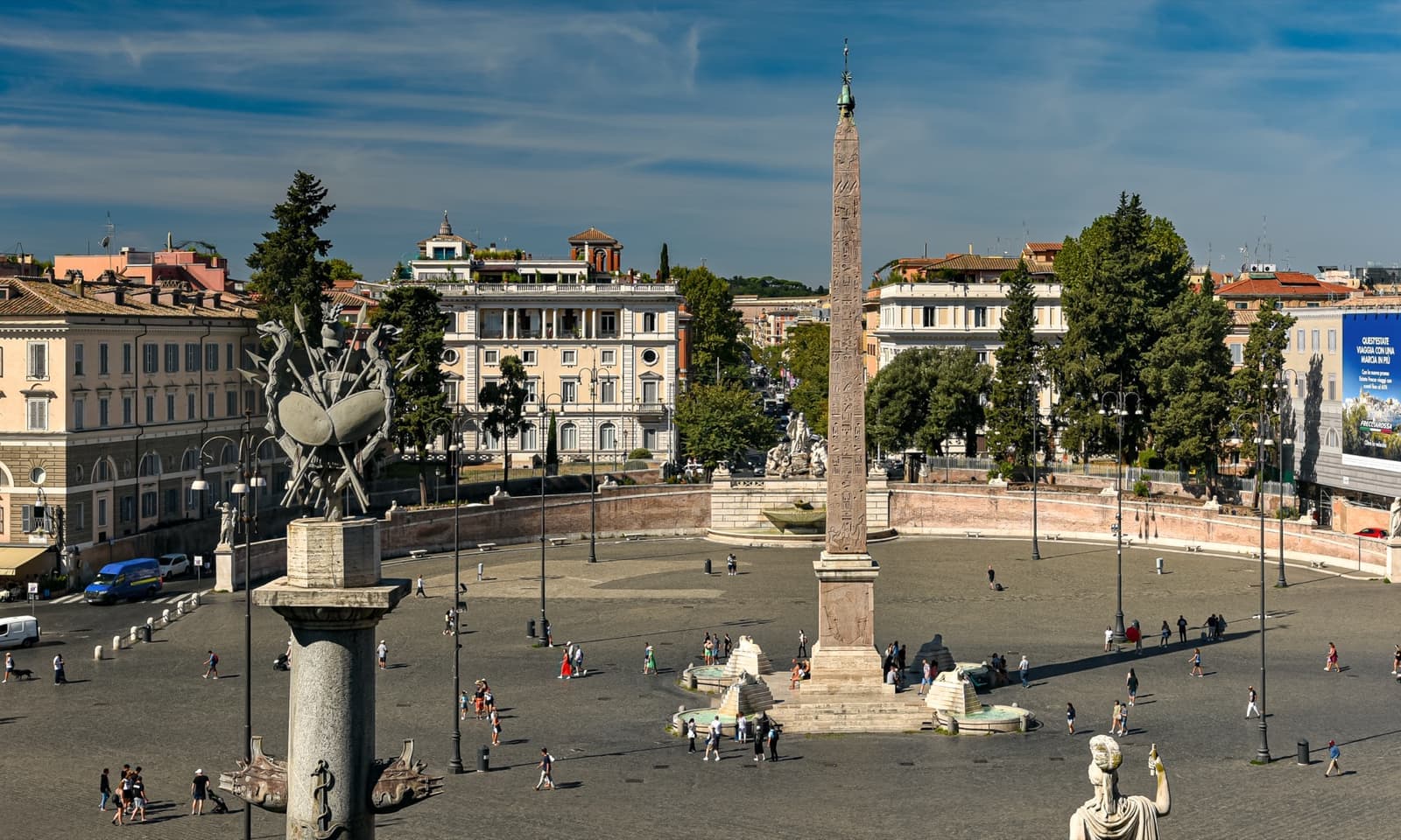 The oval piazza with its obelisk and fountains seen from the Pincio