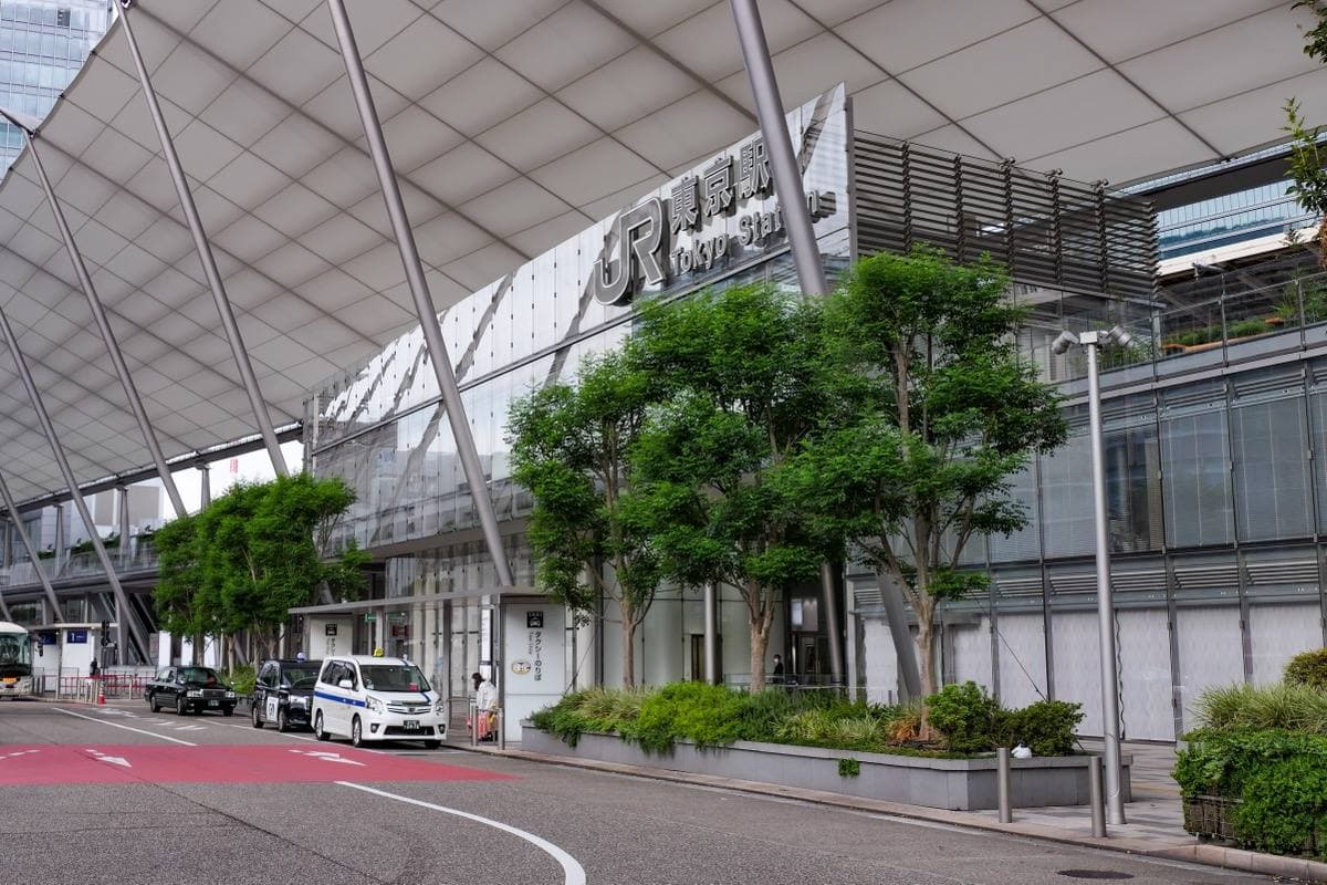 A white sail-like canopy over the Yaesu entrance of Tokyo Station