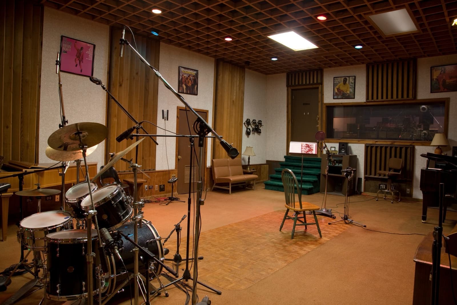 FAME Recording Studios, a low building with its name on the front, in Muscle Shoals