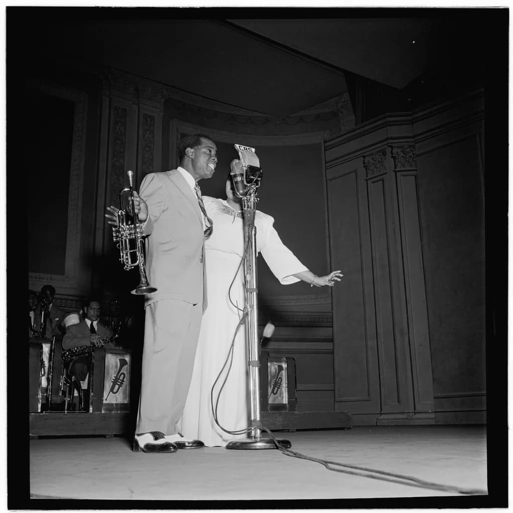 Louis Armstrong and Velma Middleton performing at Carnegie Hall, circa February 1947