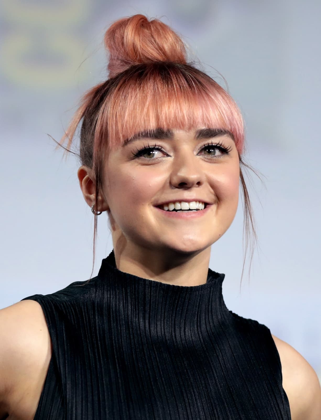 Maisie Williams speaking at San Diego Comic-Con