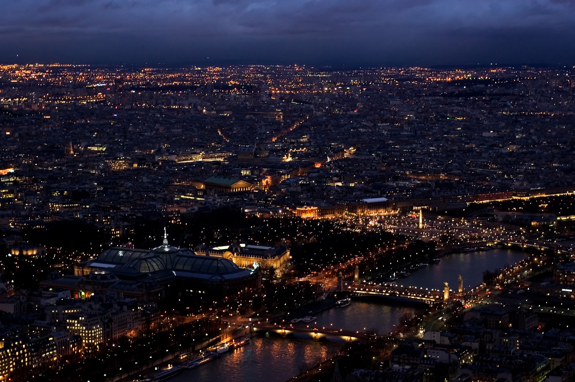 Paris — editorial city context for cultural experiences