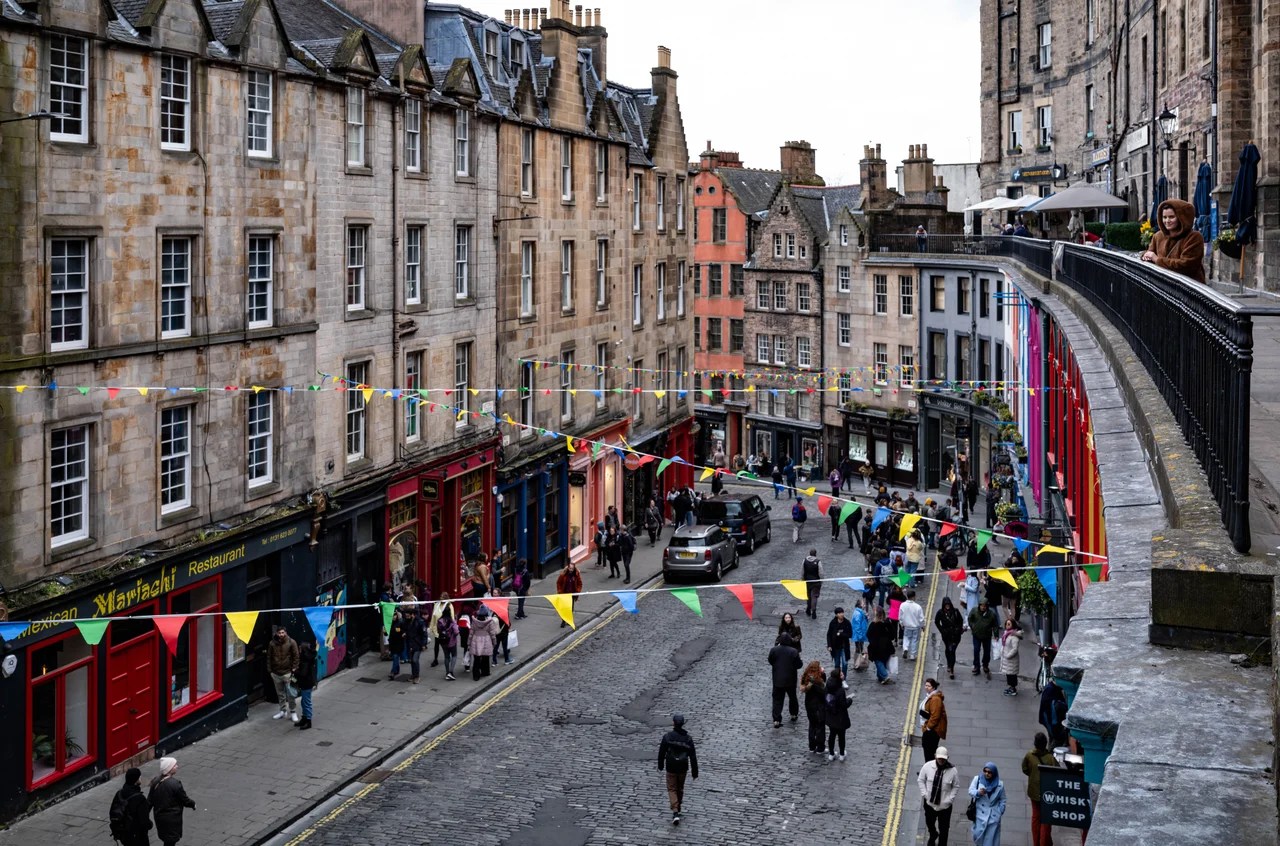 View of Victoria Street