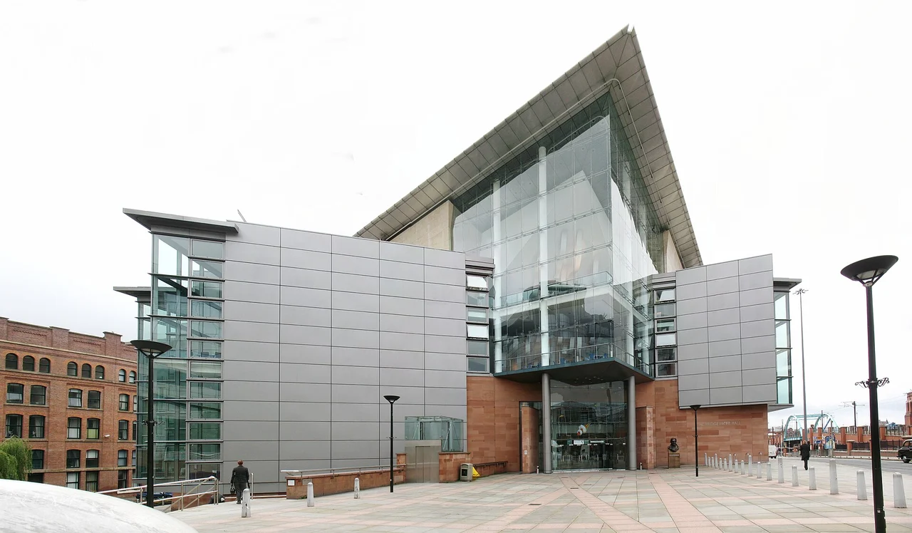 Glazed entrance and roof of The Bridgewater Hall in 2008