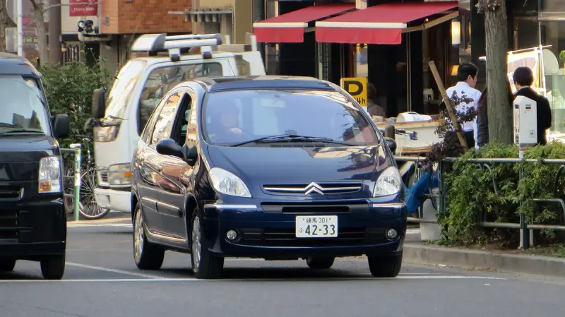 Openly licensed photograph near waltz
