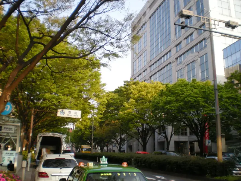 Openly licensed photograph near 表参道GROUND