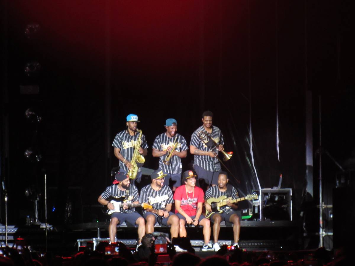 Bruno Mars’s band the Hooligans on stage in Bogotá in 2017