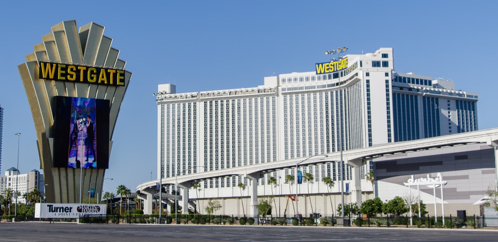 A tall curved hotel tower in Las Vegas