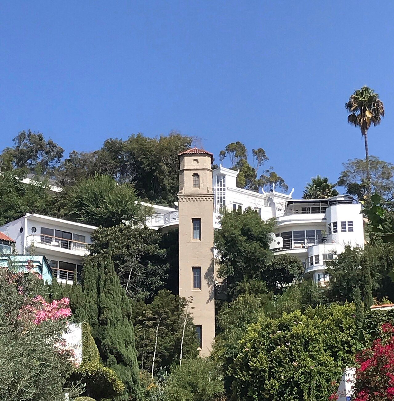 High Tower and the hillside apartment complex in Hollywood Heights