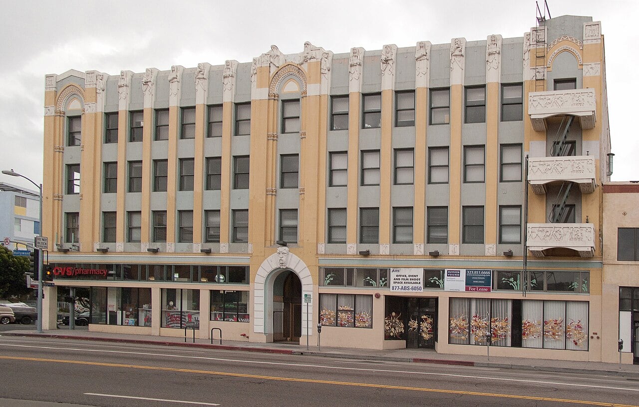 Hollywood & Western Building — location photograph