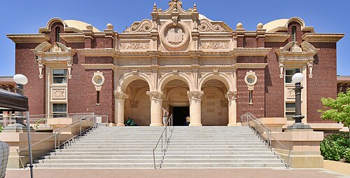 Location photograph of Natural History Museum of Los Angeles County