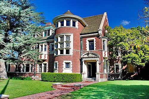 Location photograph of Rosenheim Mansion