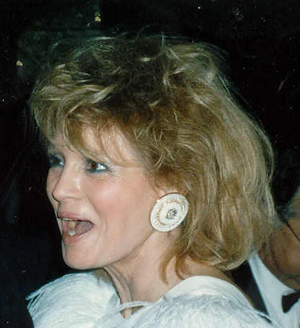 Angie Dickinson