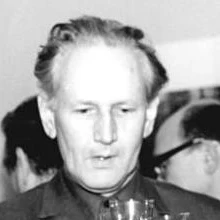 Kurt Schwaen