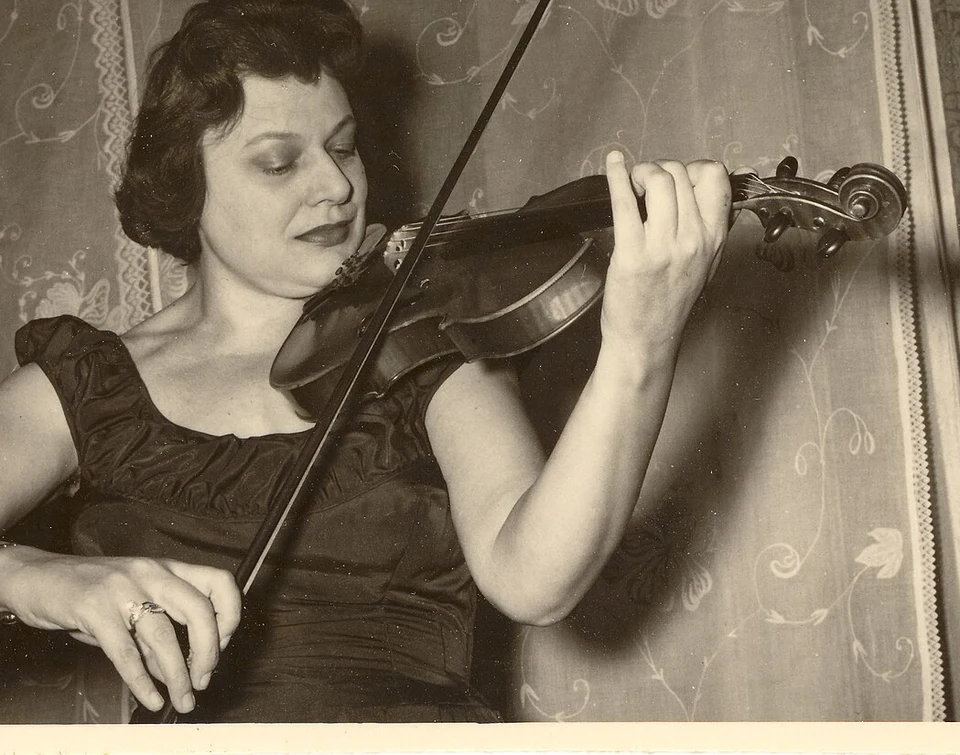 Pina Carmirelli