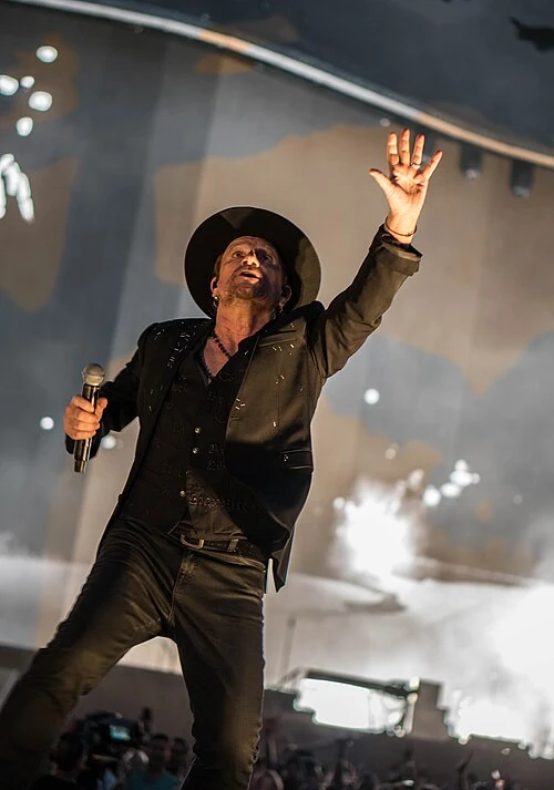 U2