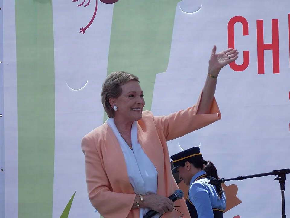 Julie Andrews