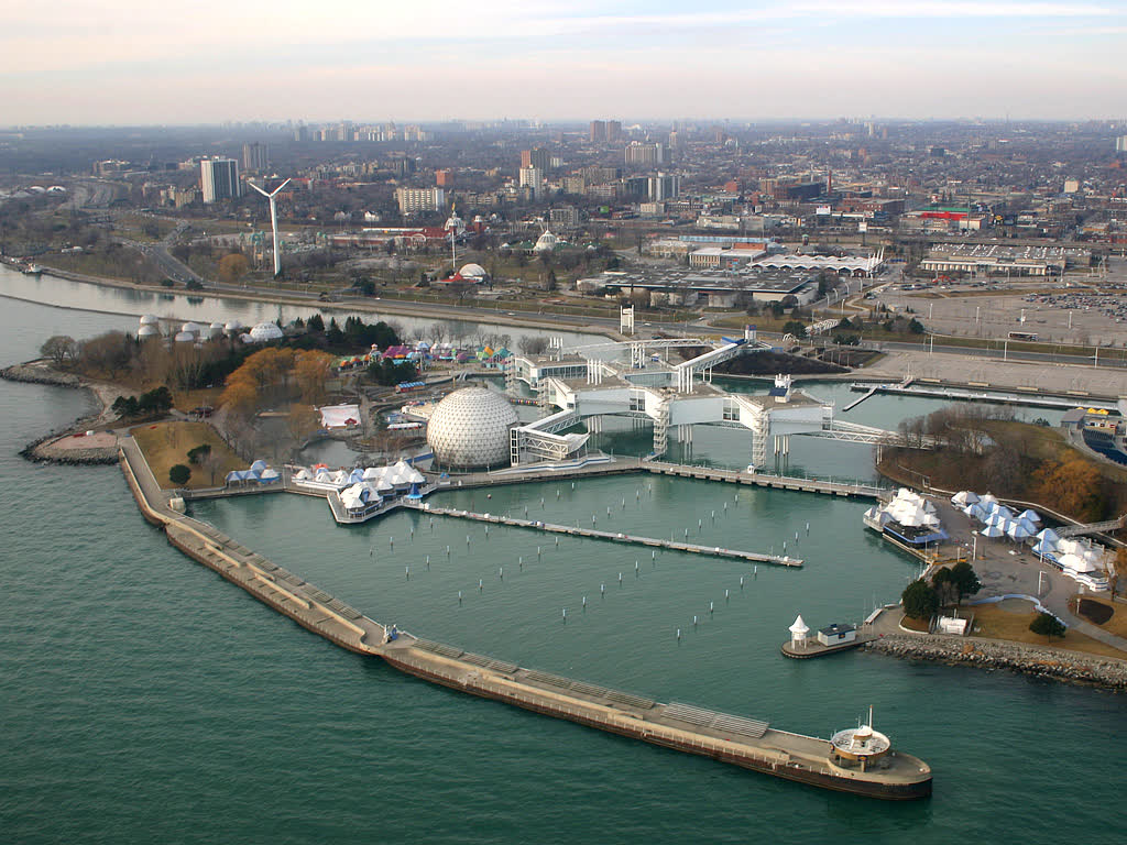 WikiOntarioPlace Toronto ID2