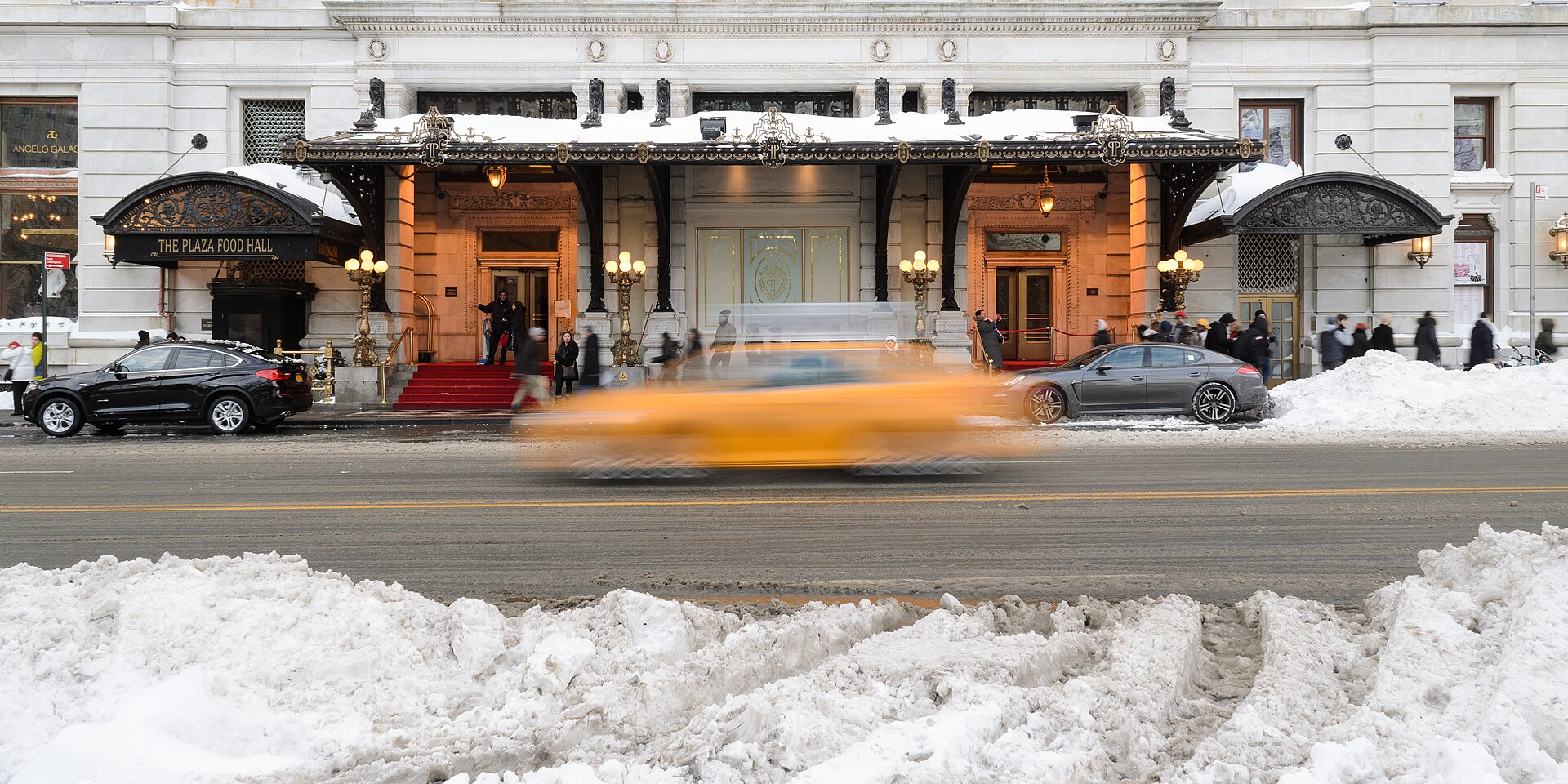 Midtown Manhattan — editorial city context for The Plaza New York
